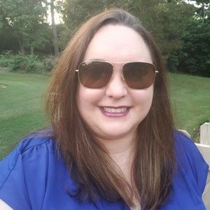 Meet your Posher, Jenny